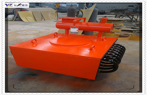 油冷式電磁除鐵器設(shè)計(jì)通道更合理 油冷式電磁除鐵器設(shè)計(jì)通道更合理