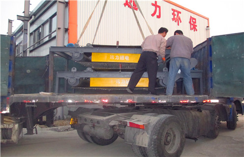 皮帶除鐵器，福建煤礦皮帶除鐵器_安裝方法_福建煤礦皮帶除鐵器類(lèi)型_工作原理及作用_福建煤礦皮帶除鐵器廠家