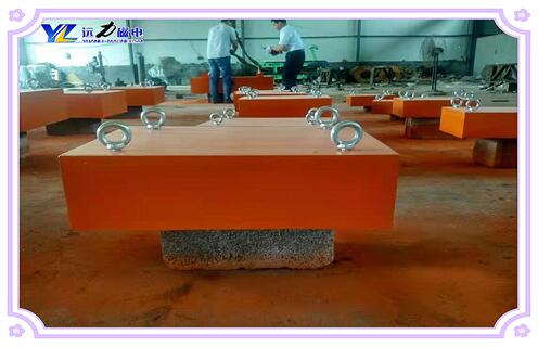 永磁除鐵器，磚廠石料煤廠木材專用500*300*135永磁除鐵器知識(shí)參數(shù)_內(nèi)部磁塊安裝方法_磚廠石料煤廠木材專用500*300*135永磁除鐵器型號(hào)價(jià)格