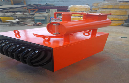 油冷電磁除鐵器，廣東油冷電磁除鐵器的特性_廣東油冷電磁除鐵器的特性加多少號油_選型