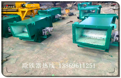 管道除鐵器，江西管道除鐵器工作原理_江西管道除鐵器工作原理廠家應(yīng)用安裝示意圖型12000高斯_可定制工作原理