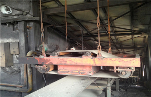 永磁自卸式除鐵器，浙江永磁自卸式除鐵器-磁性礦浙江永磁自卸式除鐵器型號(hào)表_磁場(chǎng)強(qiáng)度標(biāo)準(zhǔn)范圍  